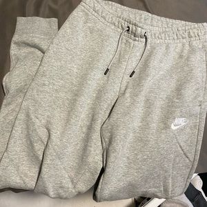 Nike Sweatpants